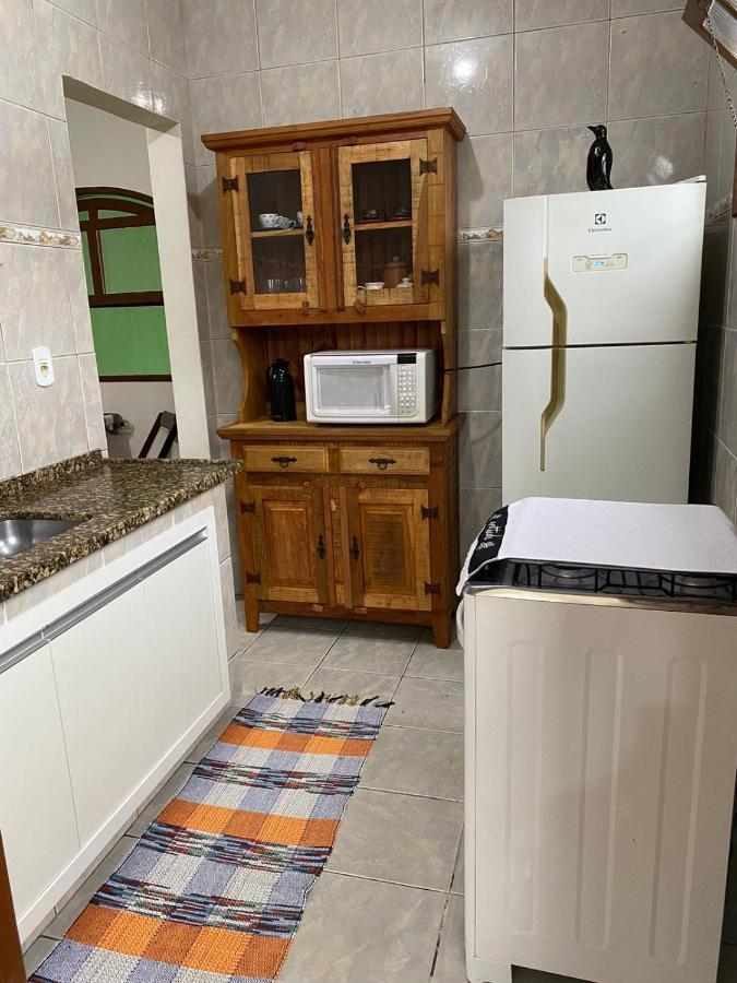 Casa Aconchegante A 400M Da Praia Da Tartaruga - Ar Condicionado - Wifi 450Mb - Netflix - Cozinha Completa - Garagem ริโอ ดัส ออสตรัส ภายนอก รูปภาพ