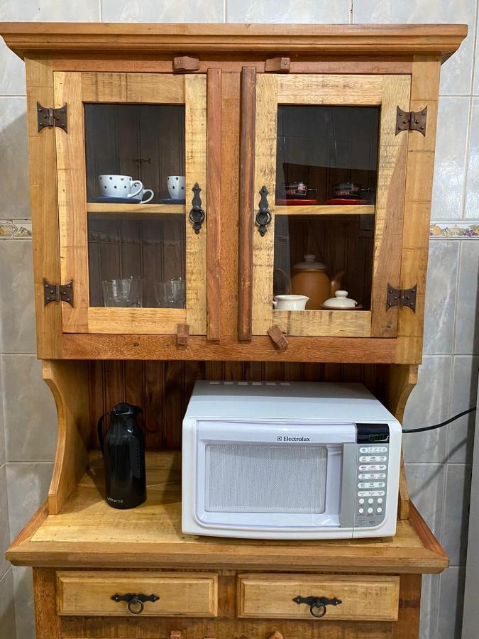 Casa Aconchegante A 400M Da Praia Da Tartaruga - Ar Condicionado - Wifi 450Mb - Netflix - Cozinha Completa - Garagem ริโอ ดัส ออสตรัส ภายนอก รูปภาพ